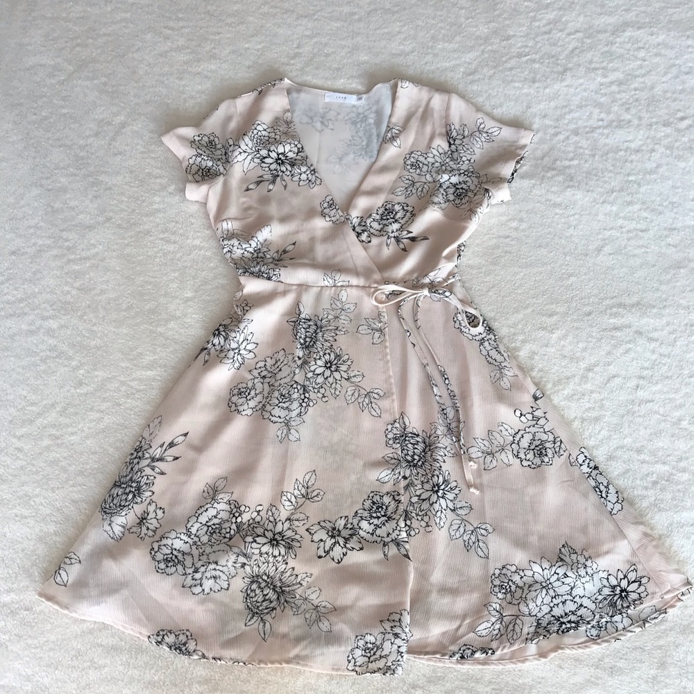 Sweet wrap dress